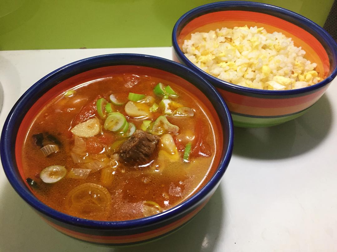 番茄土豆炖牛腩