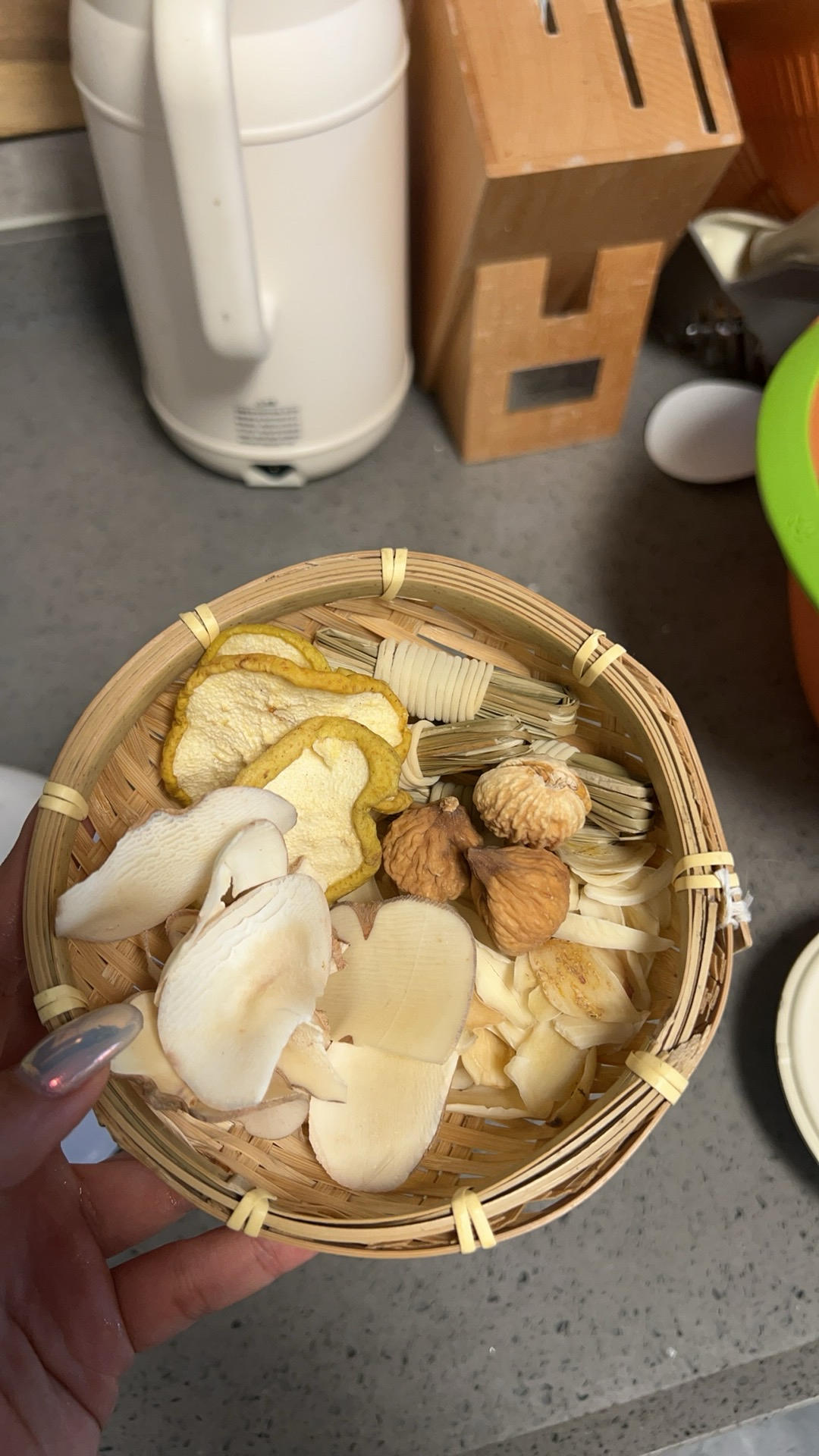 秋季清内热润肺儿童汤水