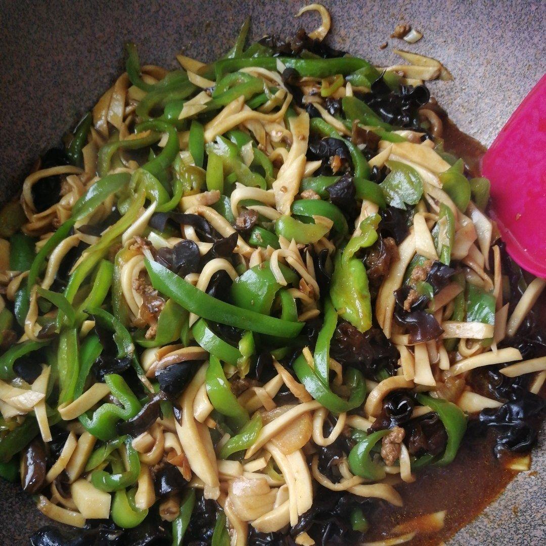 杏鲍菇素炒青椒