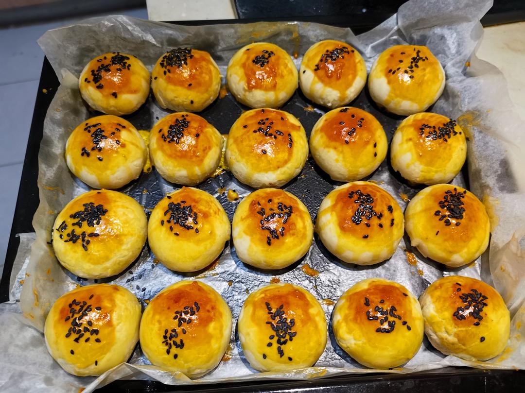 蛋黄酥，手工蛋黄酥