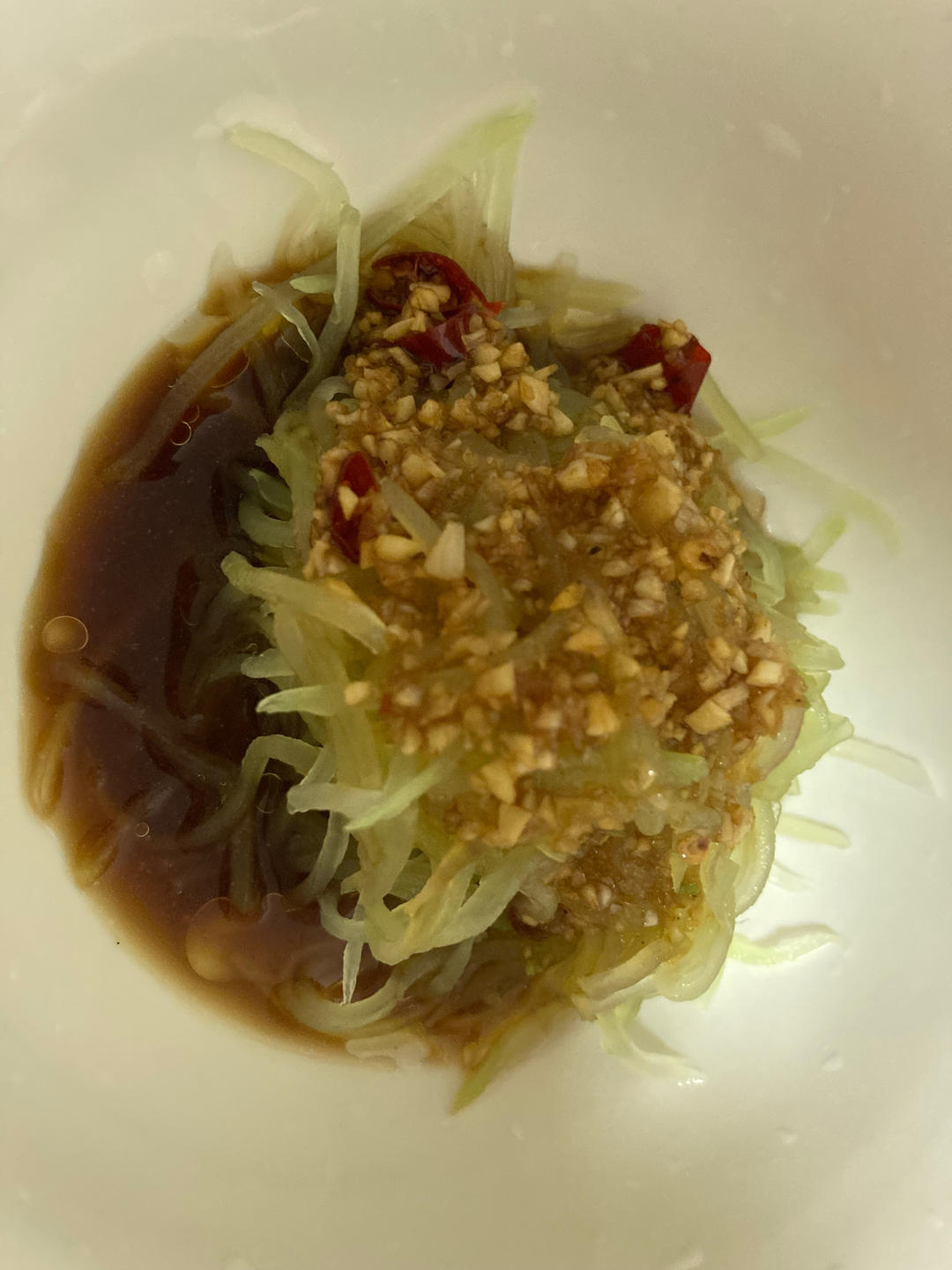 10分钟搞定的快手凉拌菜，清脆爽口的凉拌莴笋丝