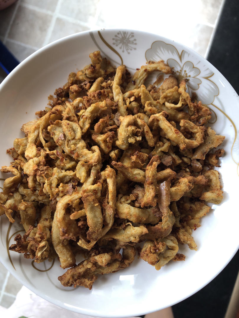 🔥一吃就停不下嘴❗️比肉还好吃～香酥五香平菇