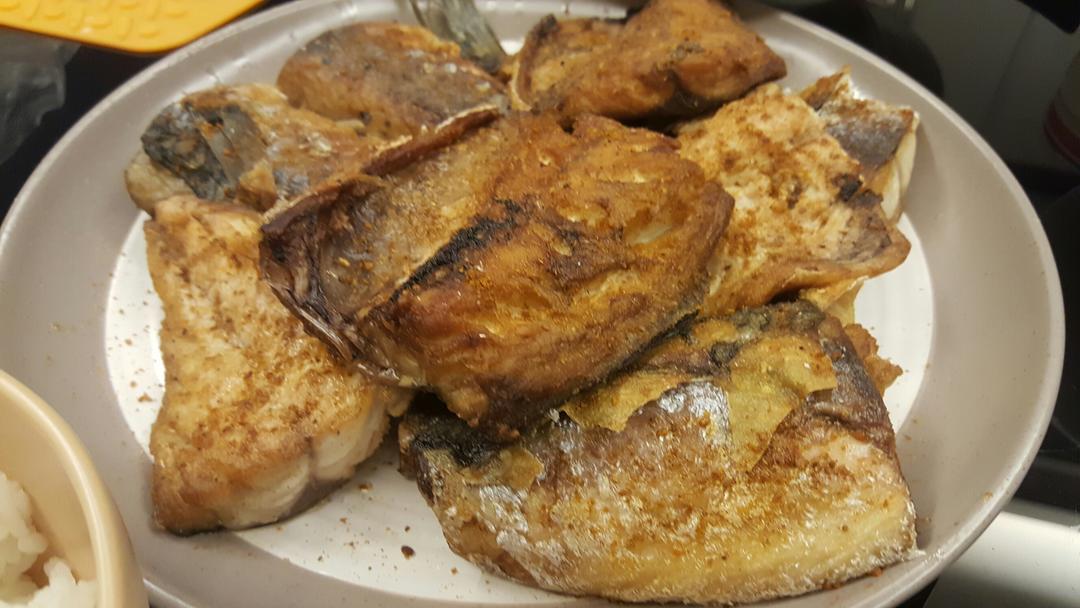 香炒鱼肉的做法