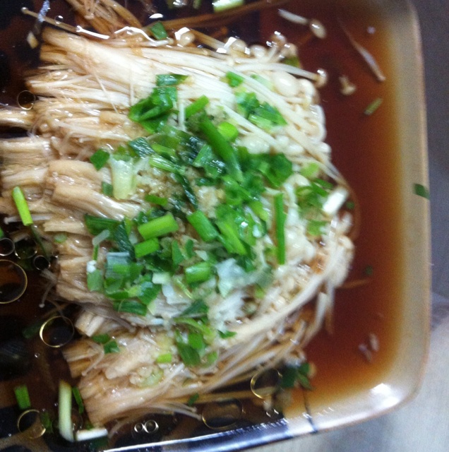 蒜蓉蒸金针菇