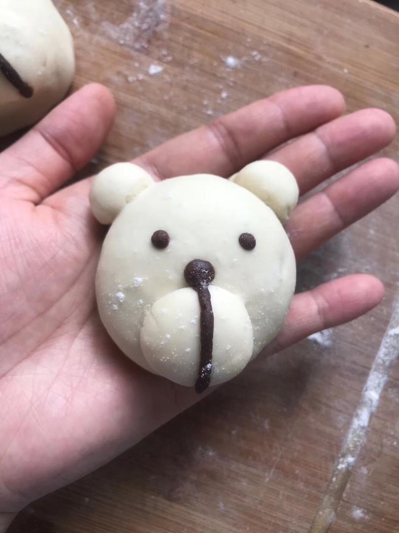 是我小丸子666做的小熊卡通造型馒头豆包