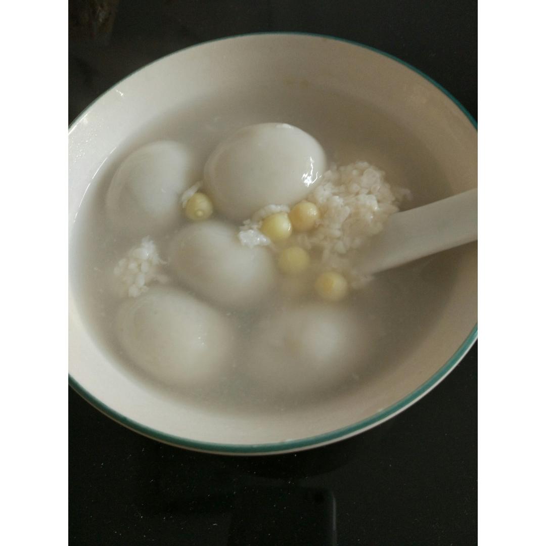 酒酿汤圆