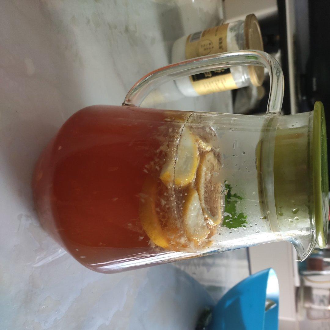 清凉一夏～柠檬冰红茶