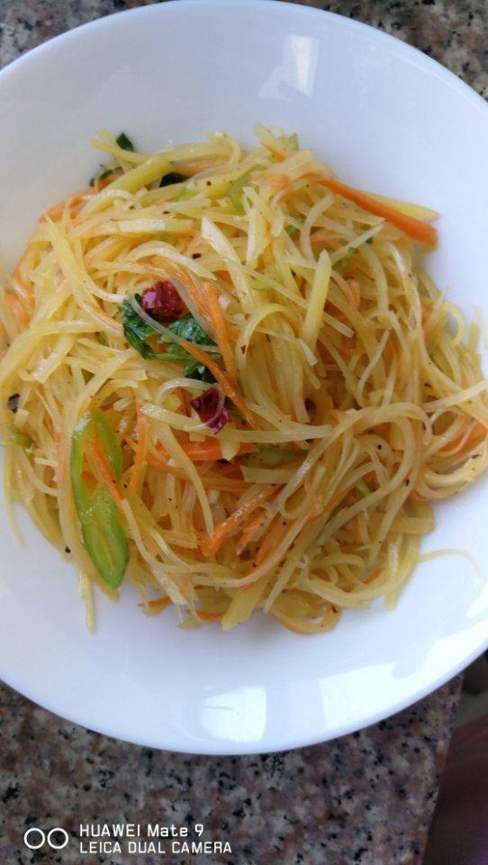 炝拌土豆丝
