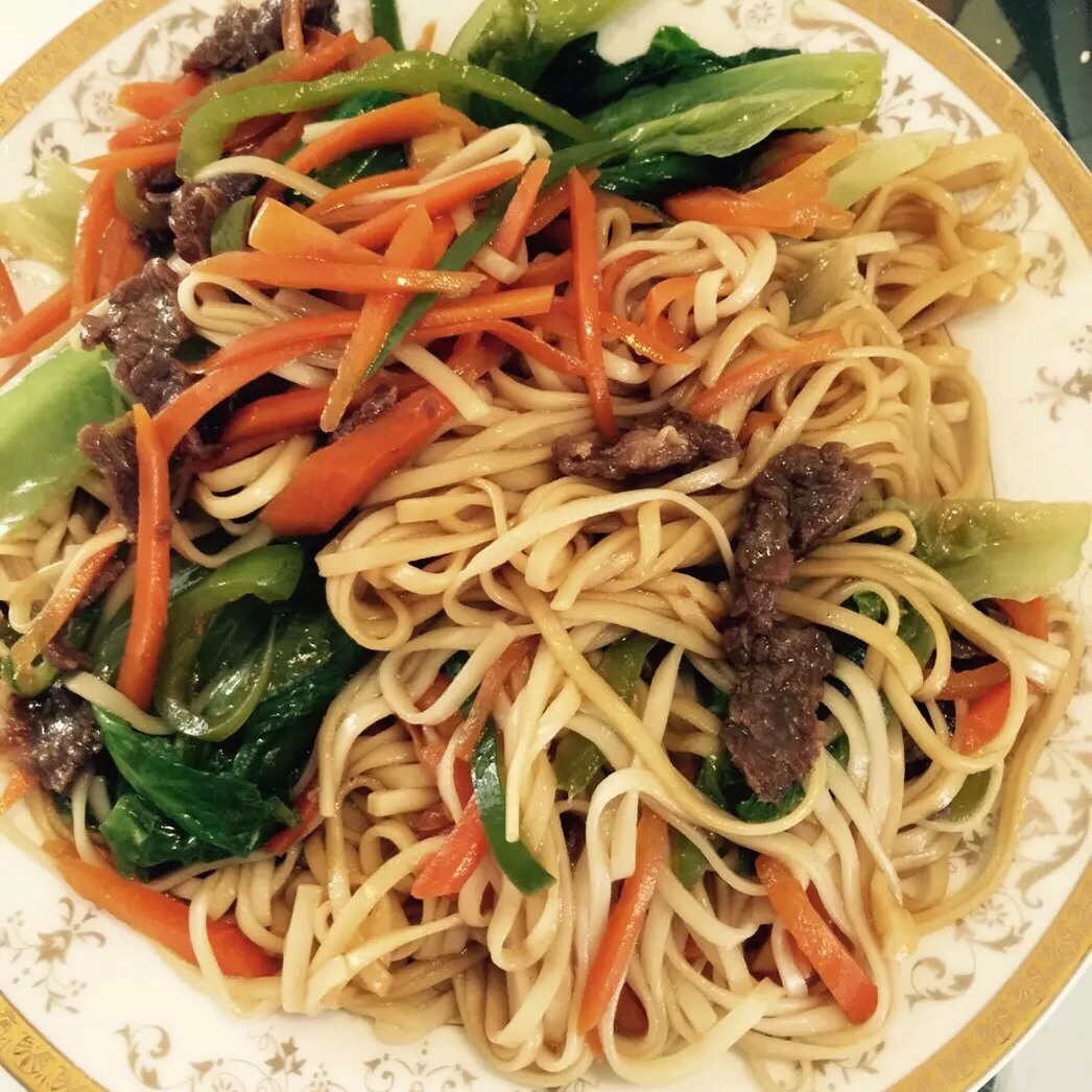 牛肉拌面