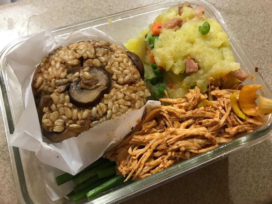 香菇油饭