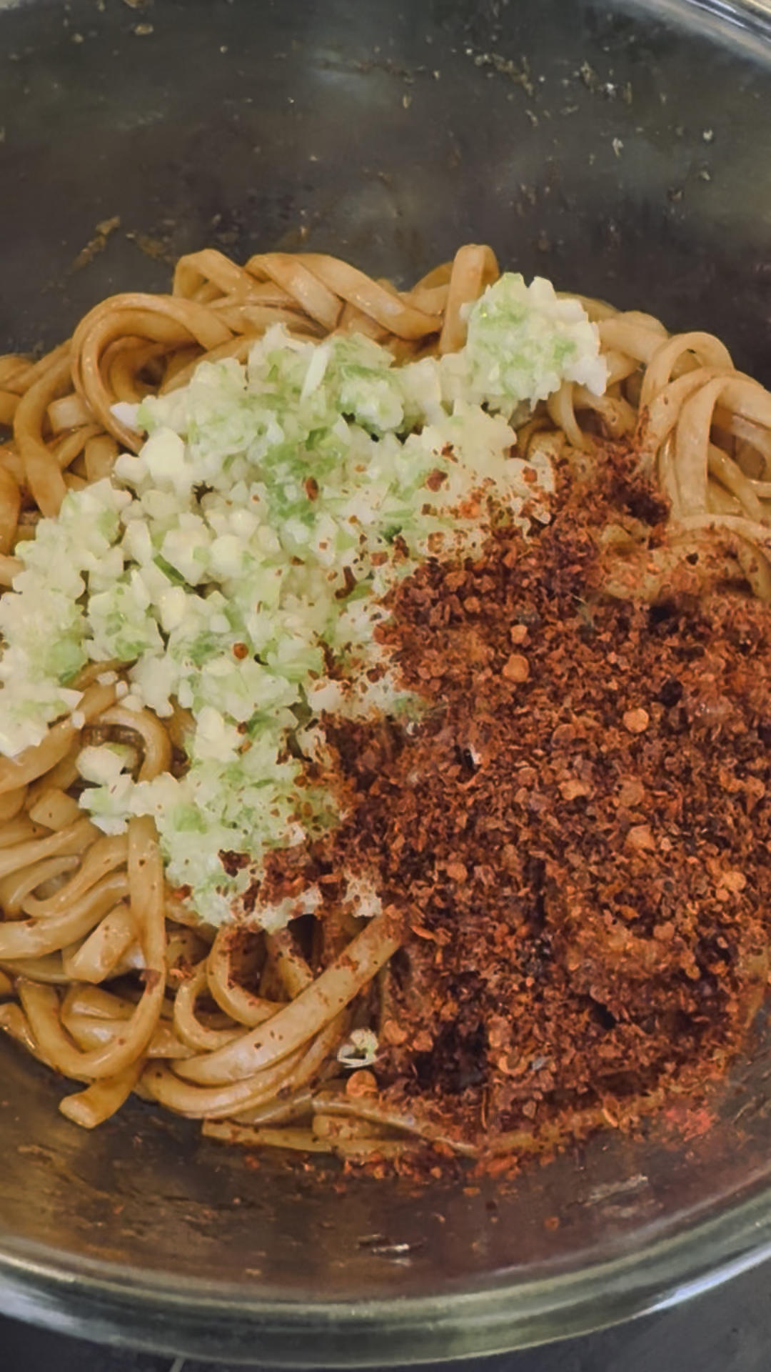 十分钟就能吃上的超简单油泼面