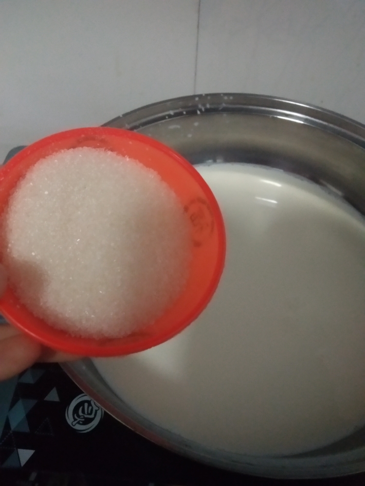 自制酸奶（简单，快捷，零失败！）的做法 步骤3