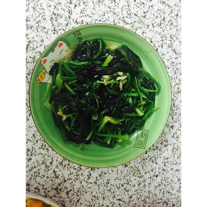 清炒菠菜