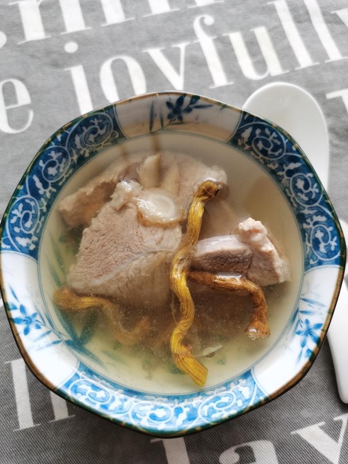 花旗参石斛炖瘦肉