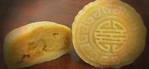 另类月饼的封面
