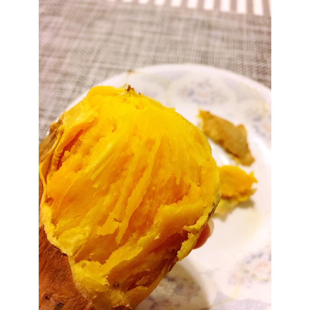 【健康三餐】简单好吃的微波炉烤红薯