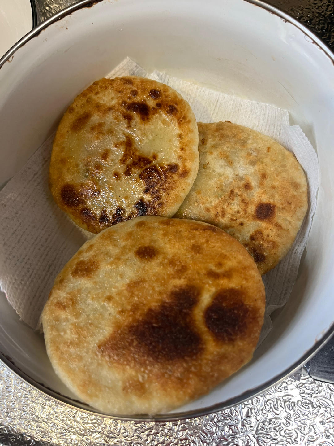 会连续吃八个的萝卜馅饼