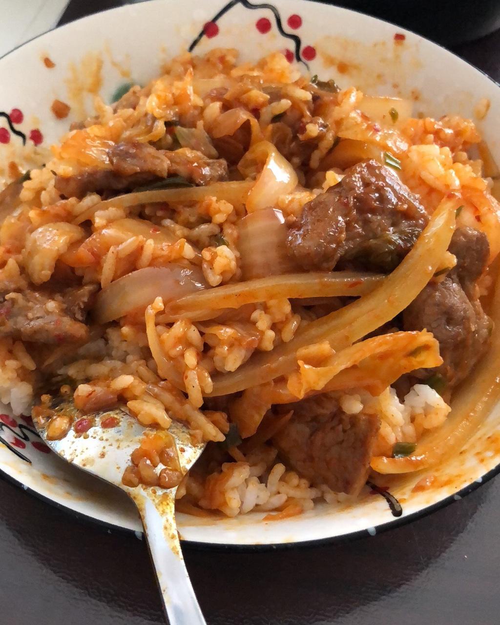 辣白菜五花肉炒饭
