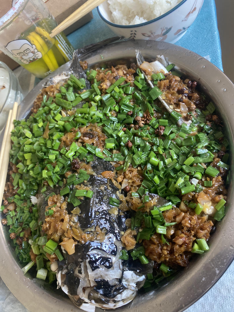 剁椒鱼头，最正宗的做法，8分钟出锅，比饭店好吃一百倍，简单易学，全家都爱吃