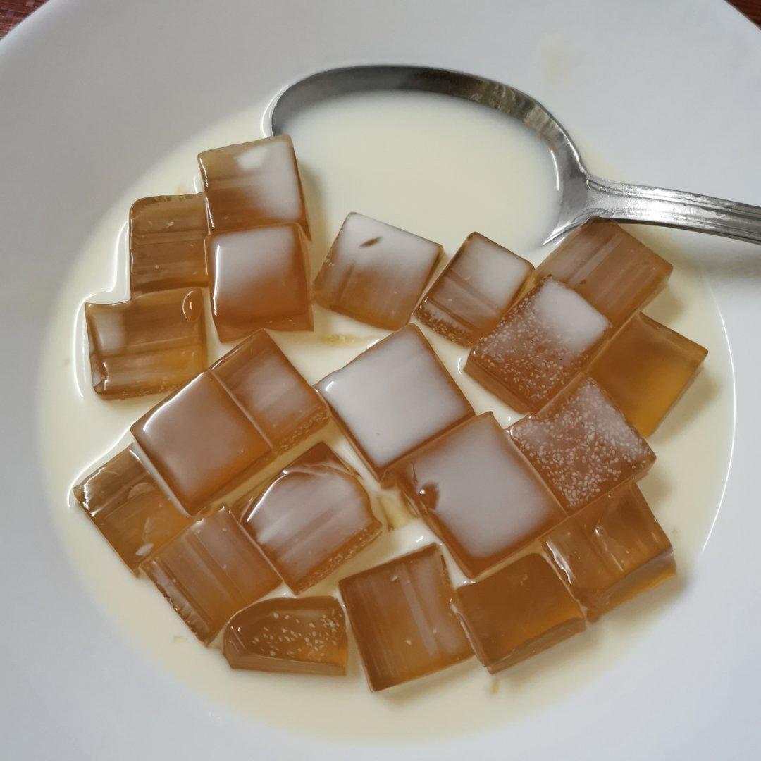 清热解毒海底椰雪梨膏