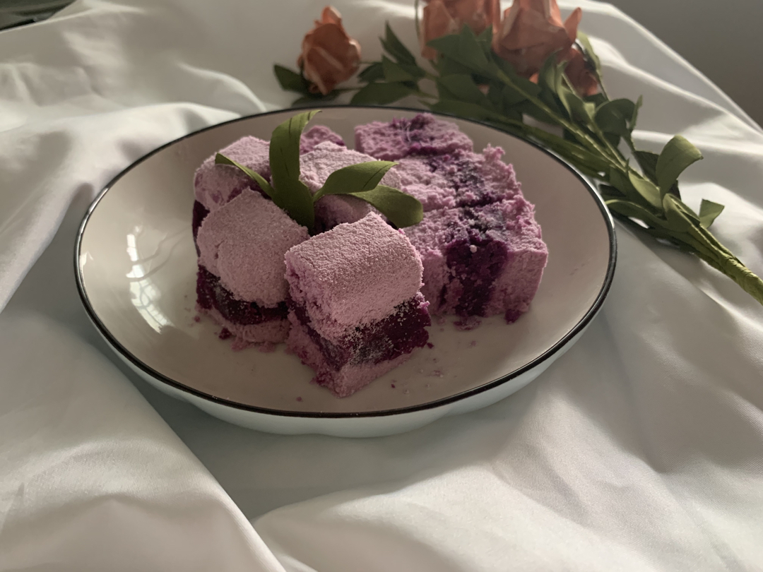 夏日梦幻甜点❗️奶香紫薯松糕
