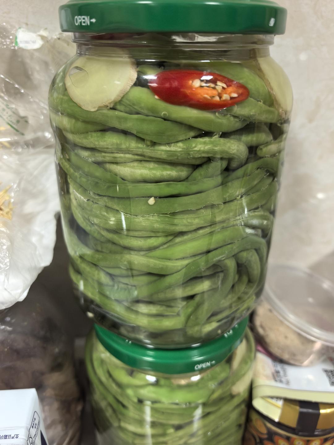腌酸豆角
