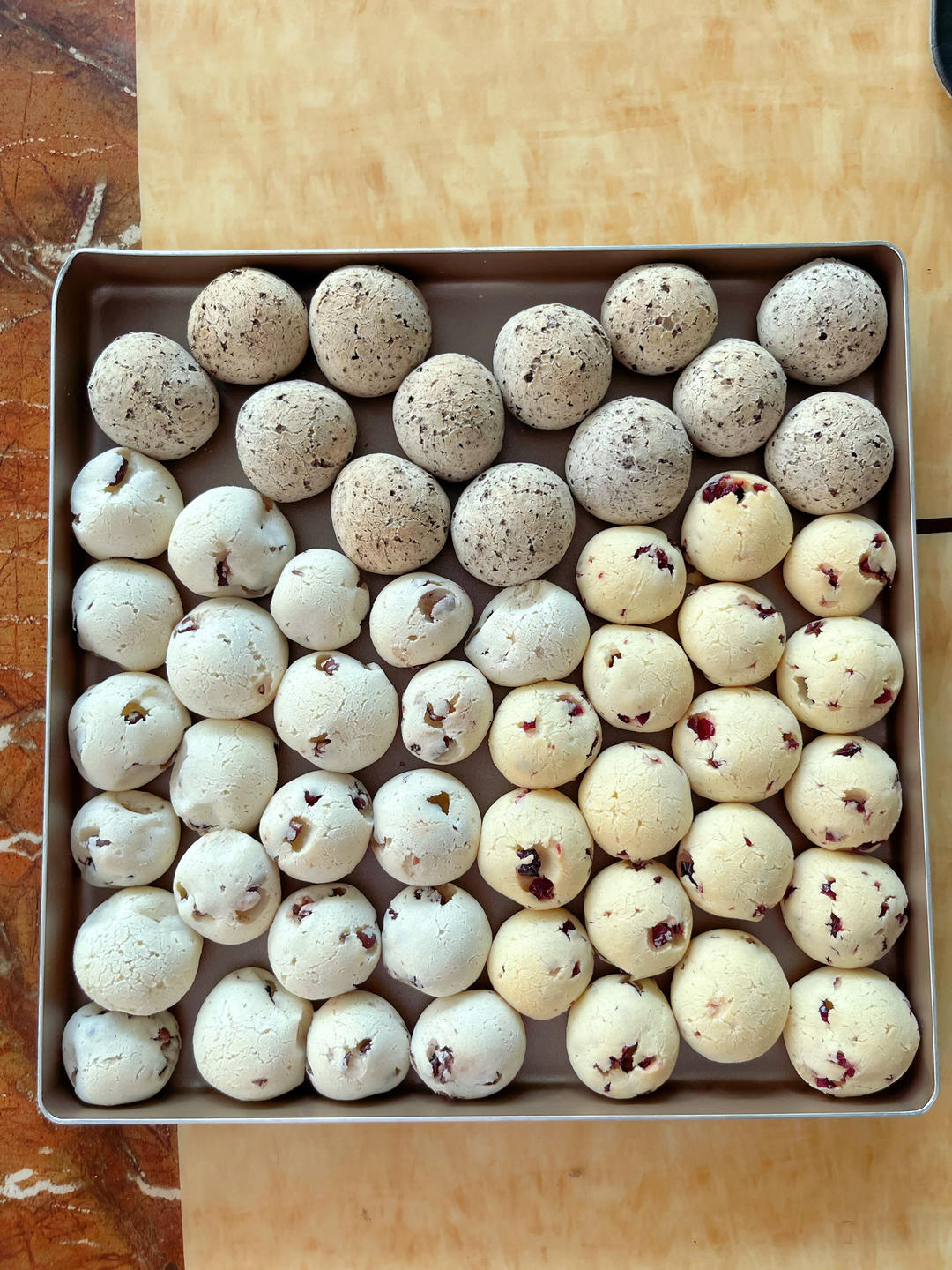 爆浆麻薯、爆浆恐龙蛋、爆浆小团子