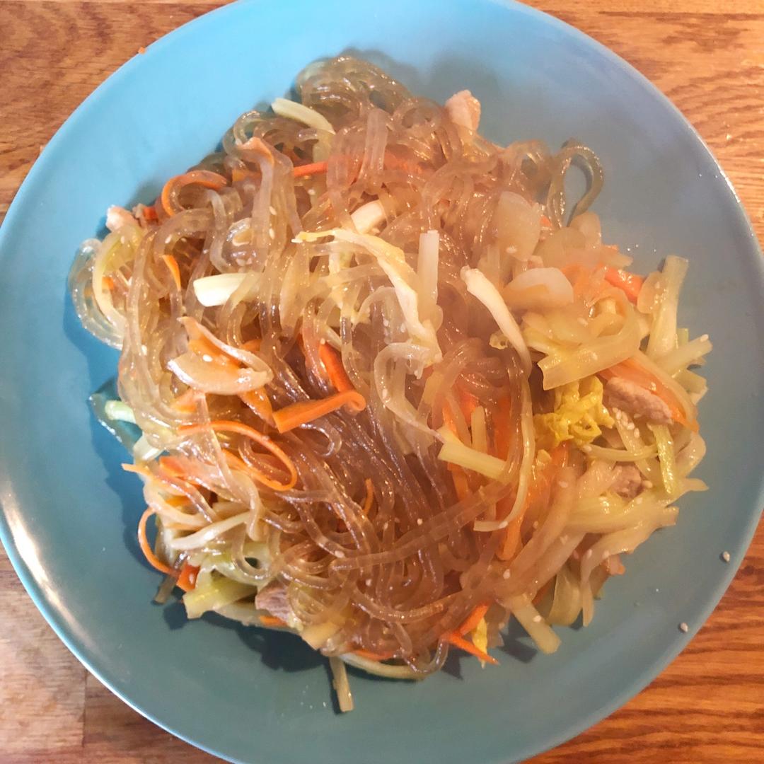 韩式粉丝炒杂菜 Korean Style Glass Noodles with Vegetables