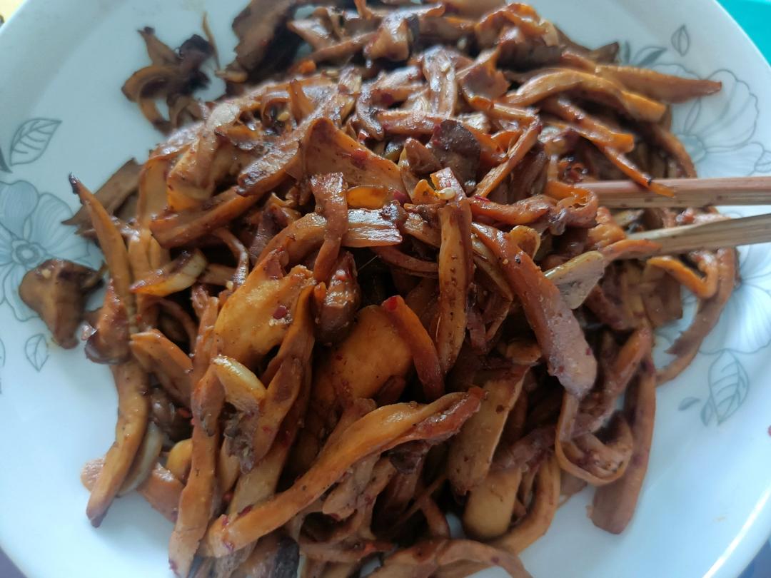 越嚼越香‼️比肉还要好吃👉干煸孜然杏鲍菇