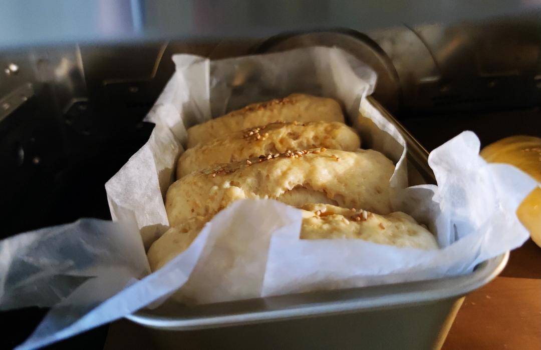 不用揉手套膜，用水合法做成的面包🍞