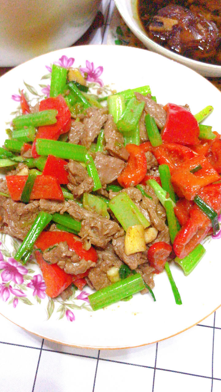 牛肉嫩滑的腌制秘籍（淀粉腌制法，小苏打腌制法）