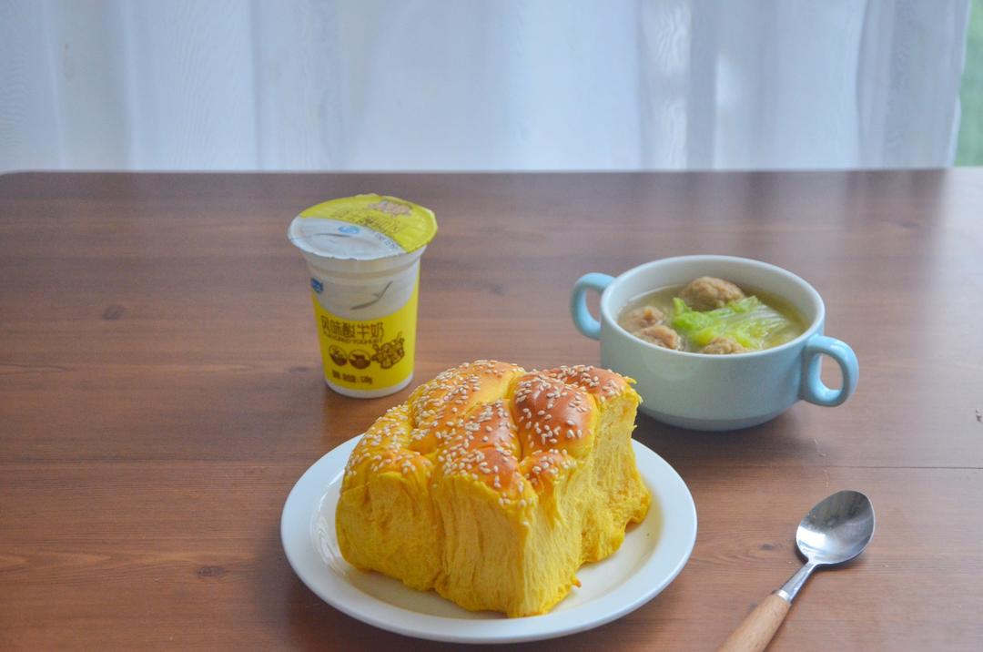 纯奶手撕吐司的做法 步骤1