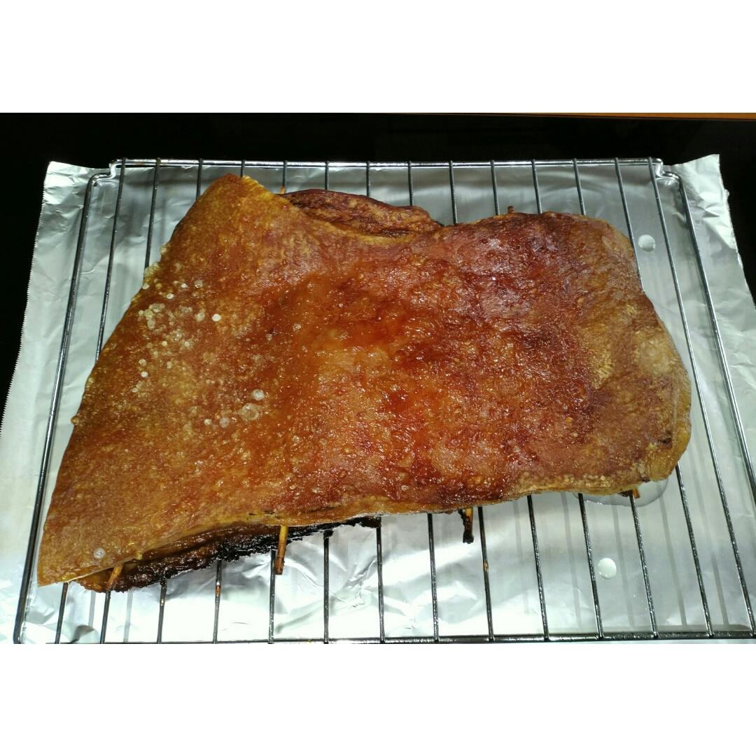广式脆皮烧肉