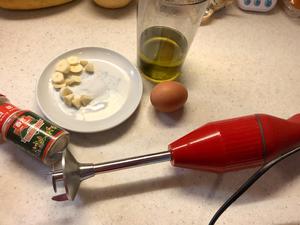 西班牙Alioli酱的做法 步骤1