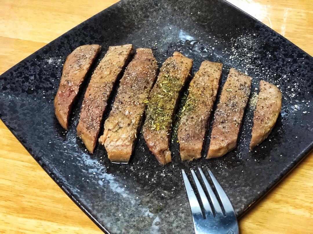 好吃到哭的煎牛排