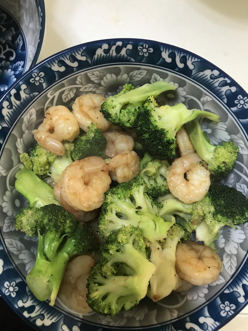 虾仁炒西兰花