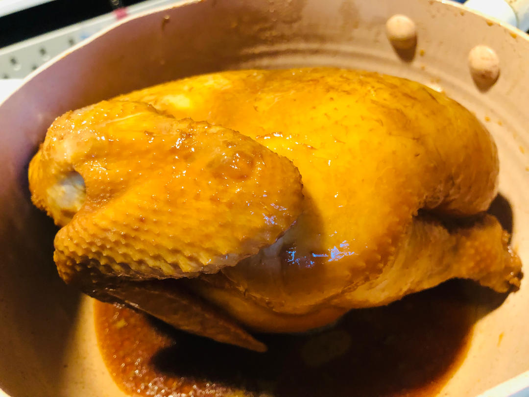 地道广式豉油鸡“浸熟法”，鸡皮滑爽肉质嫩