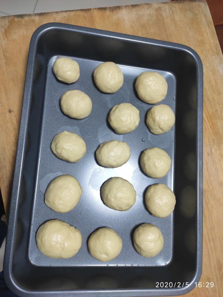 新手一发：奶香小面包