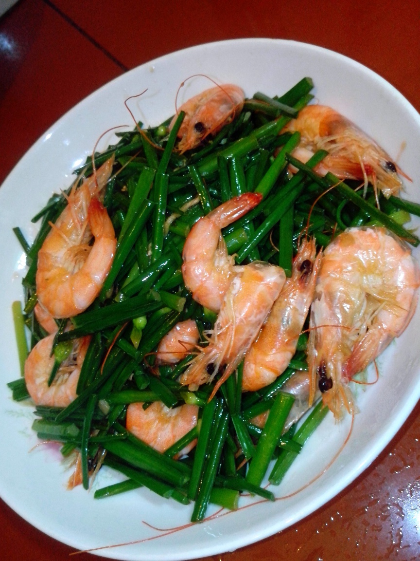 小河虾炒韭菜