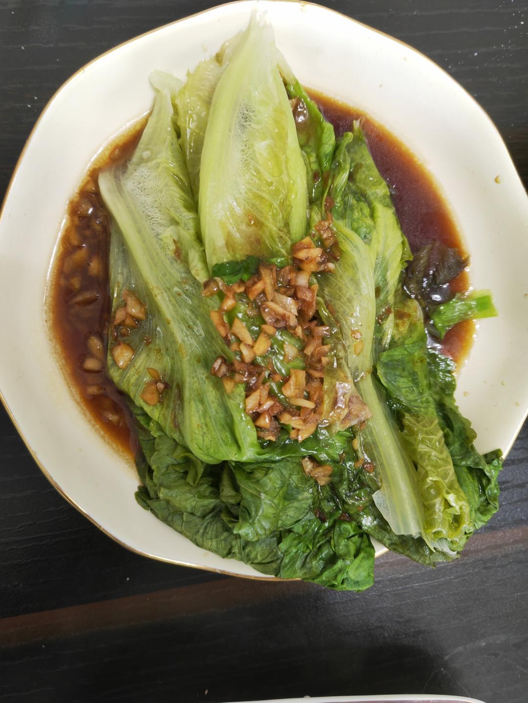 白灼生菜