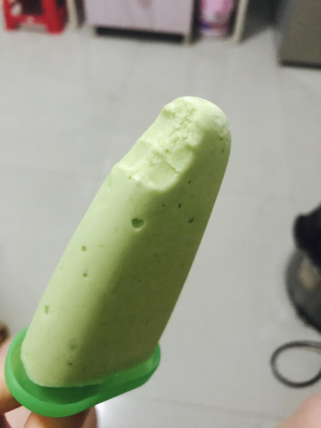 牛油果冰棒的做法
