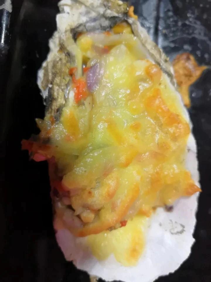 芝士焗生蚝