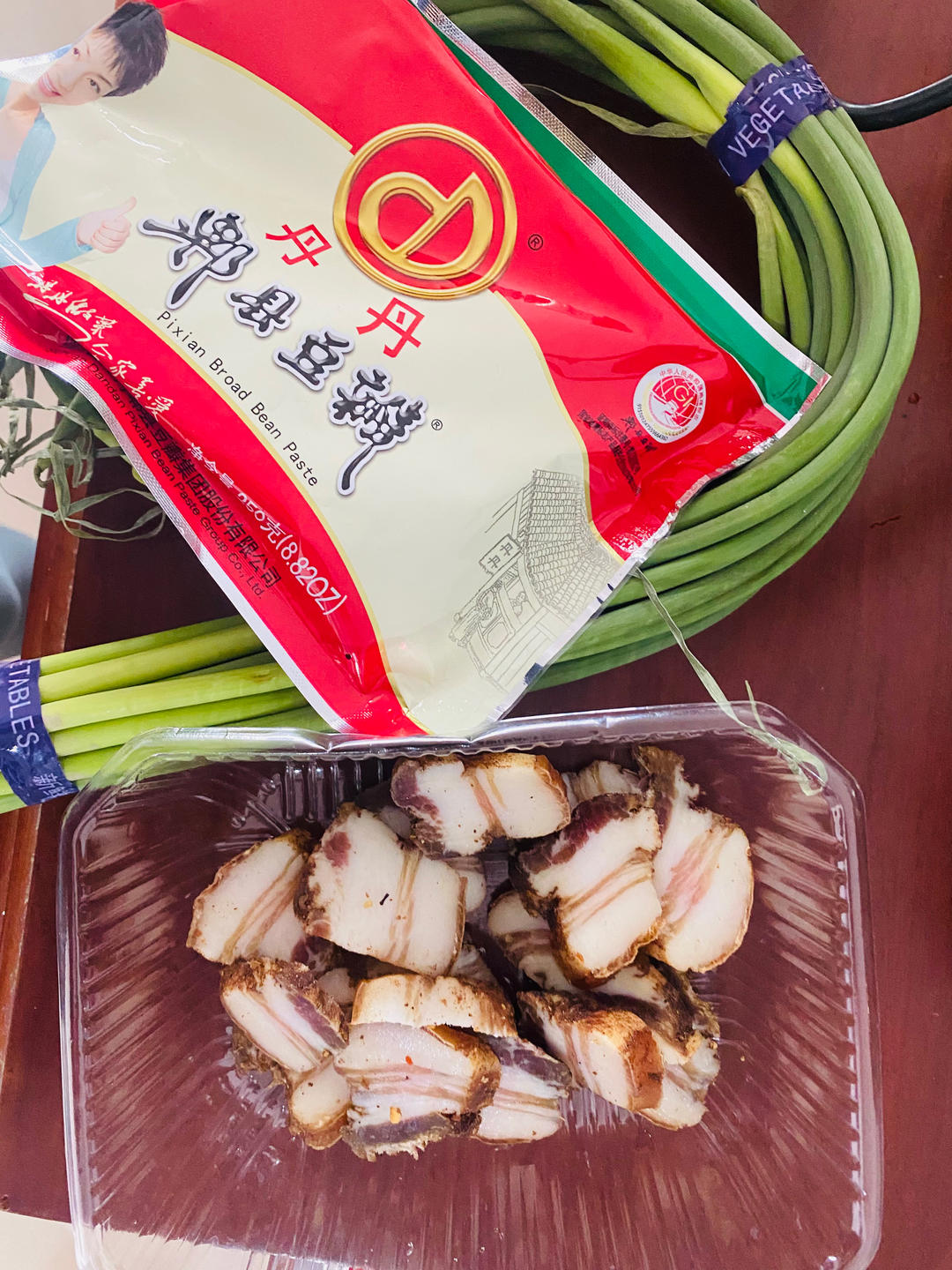蒜苔炒腊肉