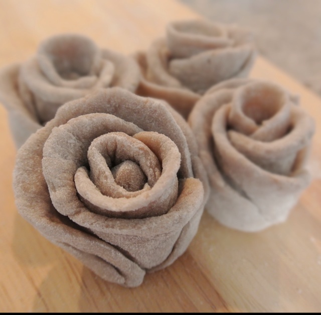 紫薯玫瑰花馒头