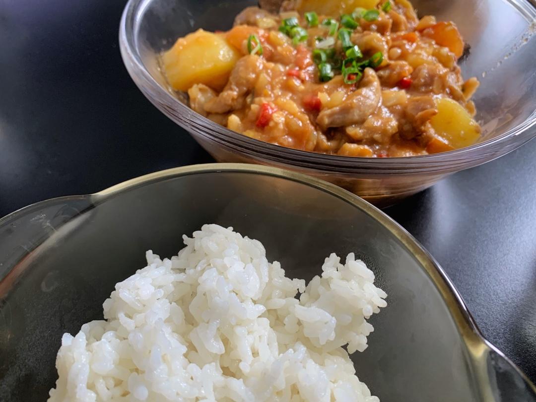 复刻火烧云油焖鸡：史上最简单的下饭神器
