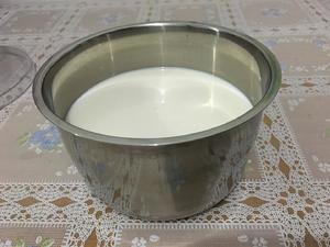 自制超浓厚酸奶的做法 步骤3