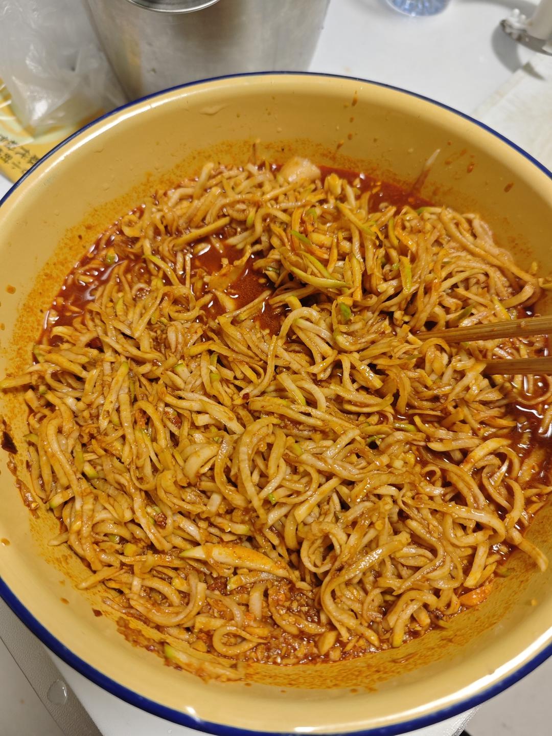 芥菜丝咸菜腌制方法—超详细（好吃下饭）