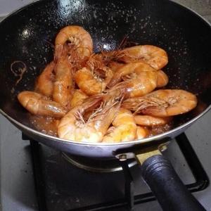 酱油炒虾的做法 步骤1