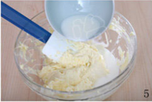 大理石重乳酪蛋糕的做法 步骤5
