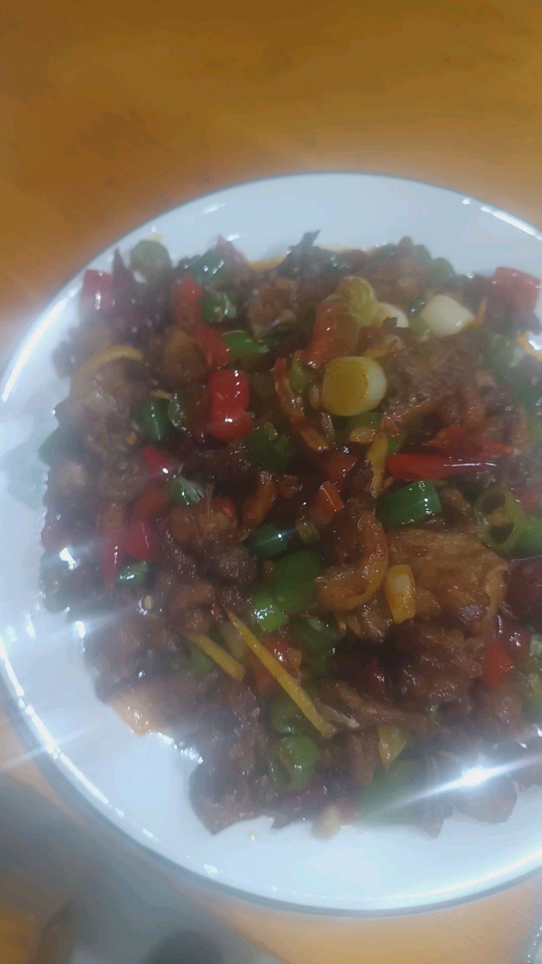 厨师长教你：自贡名菜“小煎鸭”的做法，味道非常赞